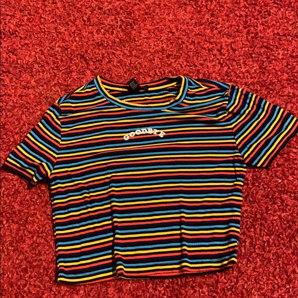 a cropped t shurt